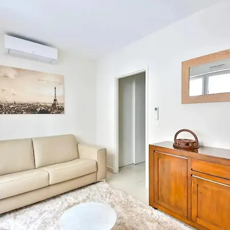 Apartment Thibaud Paris