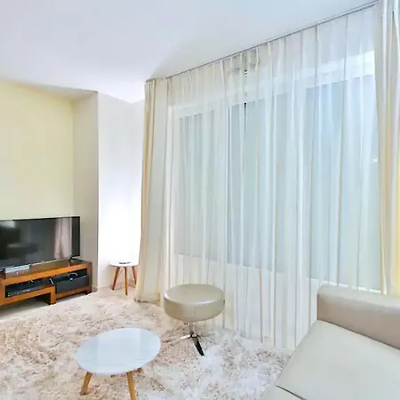 Apartment Thibaud *